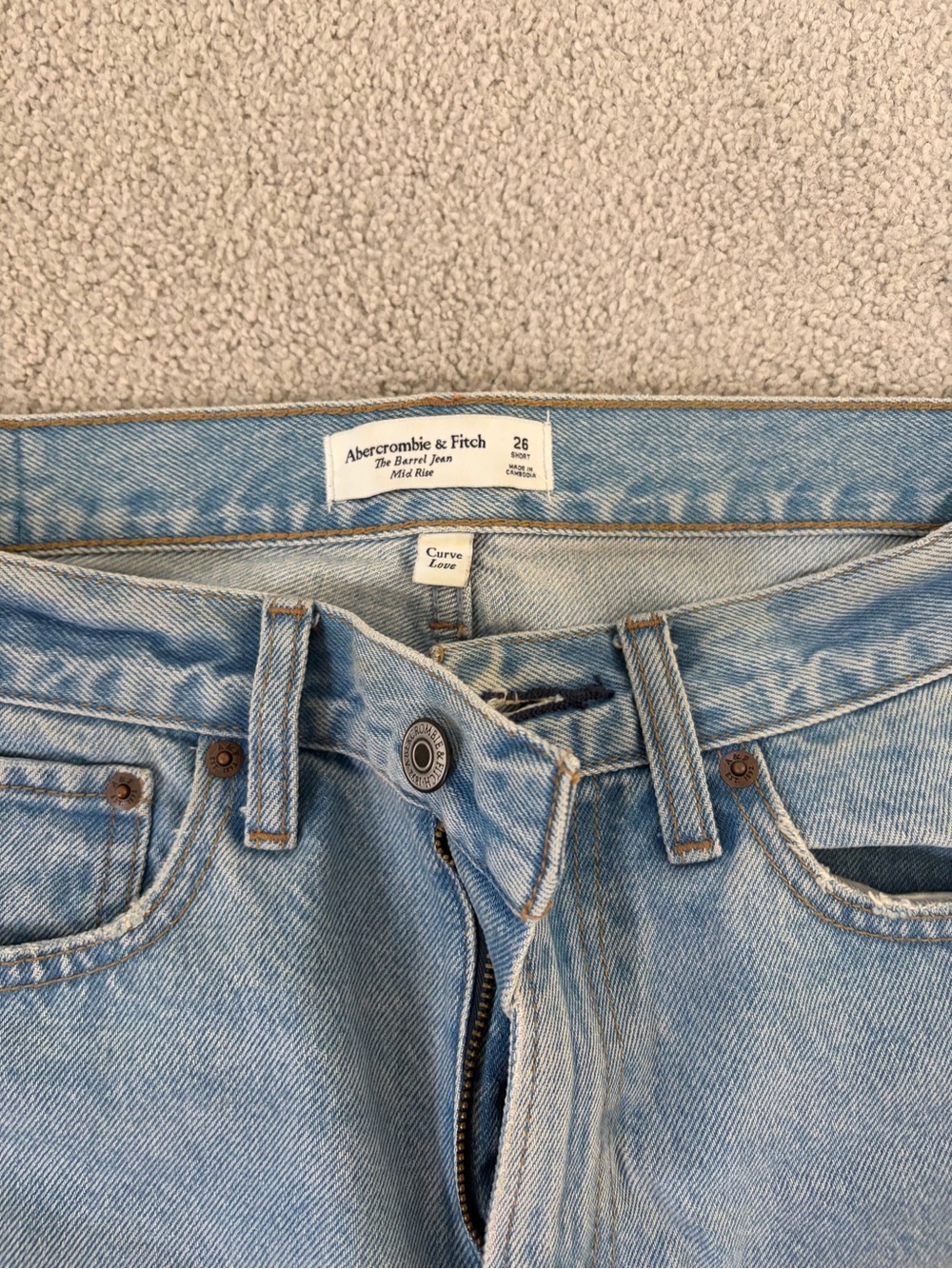 Abercrombie & Fitch Mid Rise Barrel Jean Curve Love Size 26